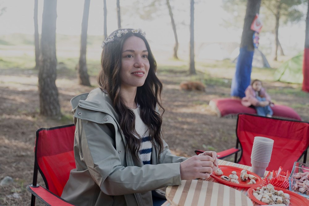 Sahipsizler'de Azize ve Devran karşı karşıya geliyor 72 XpaG qCff06CrkZvs Aouw