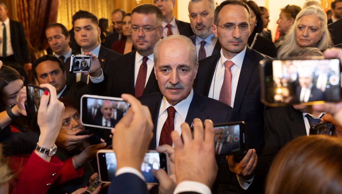 TBMM Başkanı Kurtulmuş'tan yeni anayasa açıklaması TBMM Başkanı Kurtulmuş'tan yeni anayasa açıklaması