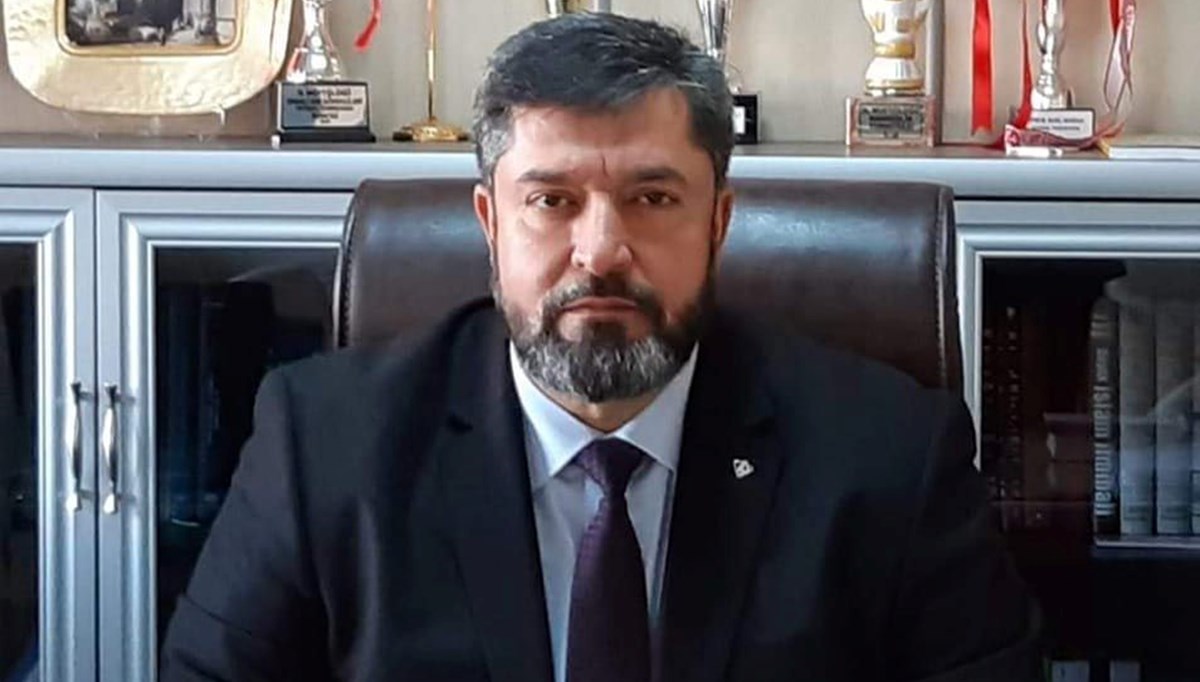 Aşı olmayan müftü coronadan öldü