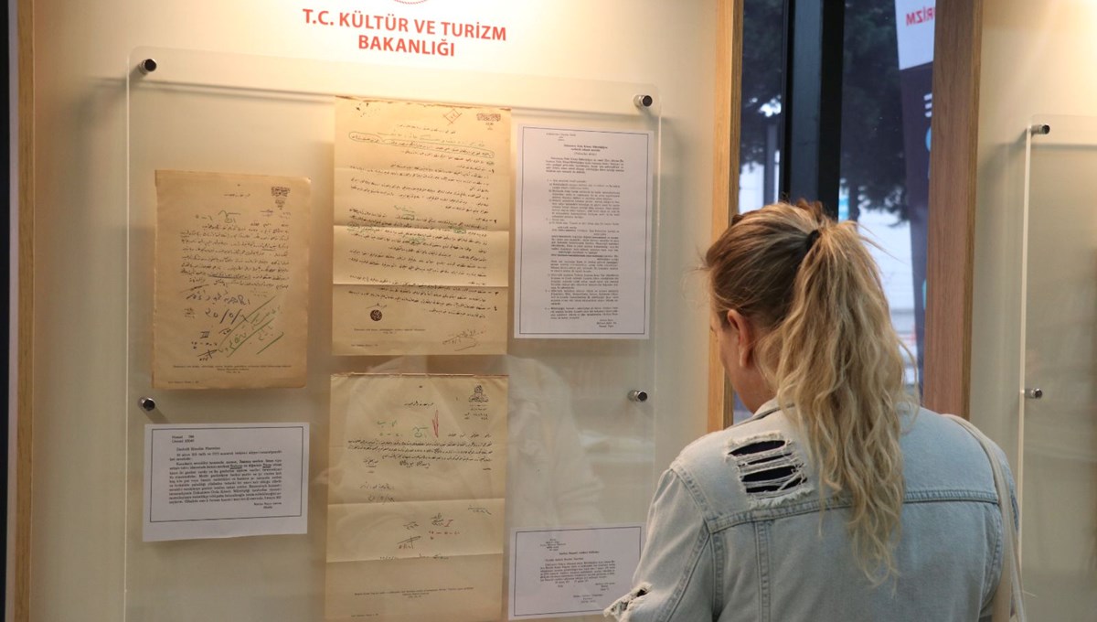 Atatürk'ün Samsun'a gelişini duyuran 5 gazetenin ortak nüshası sergileniyor