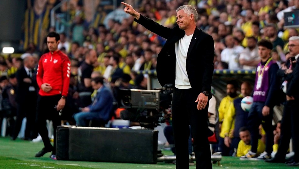 Solskjaer, Mourinho’yu geçti