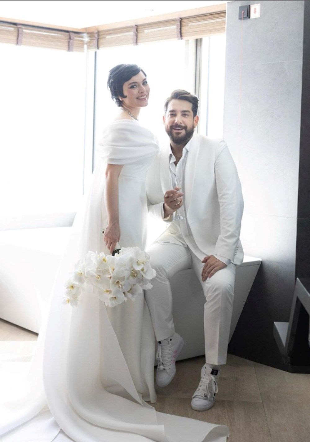 Ezgi Mola ve Enis Arıkan Arasında Şok İtiraf: "Benimle Alakası Yok!" 74 XtOPsFnZjkawnNBEQl7vyw