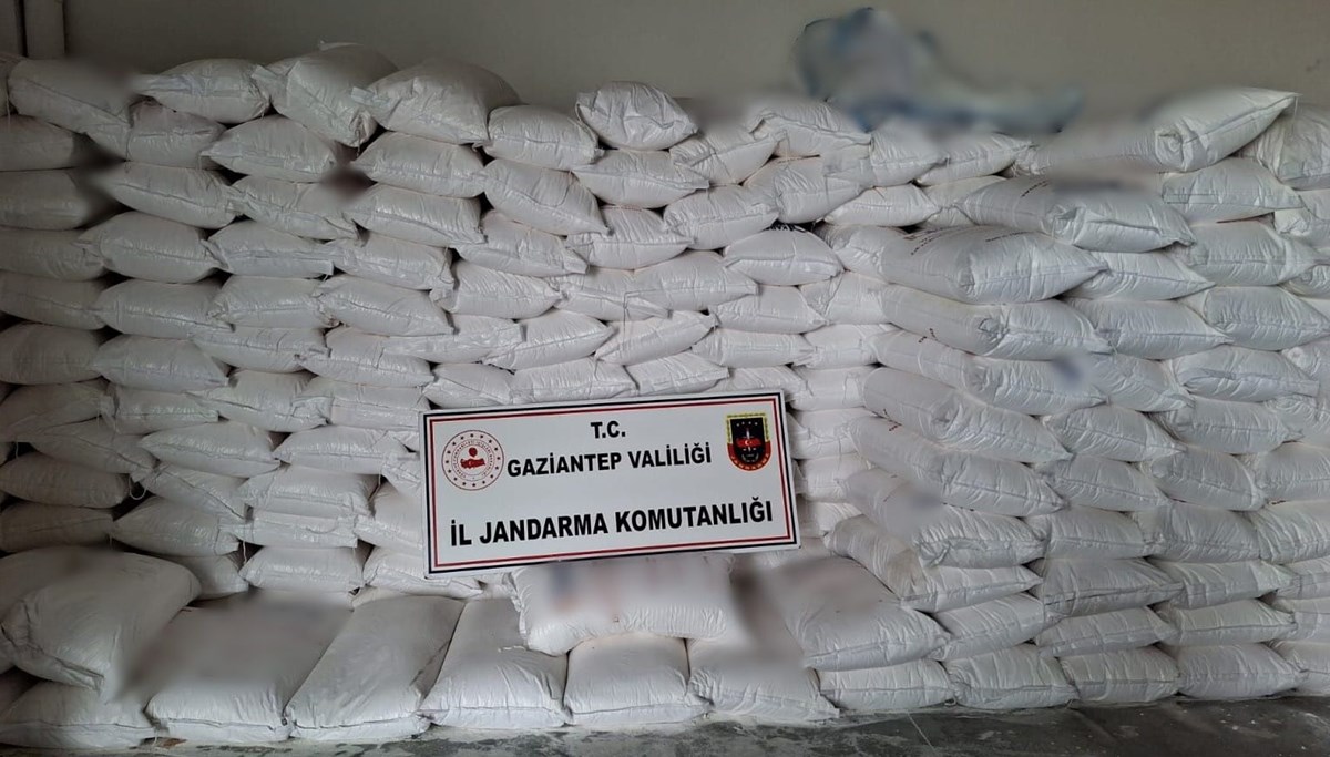 Gaziantep'te 3 ton sahte deterjan ele geçirildi