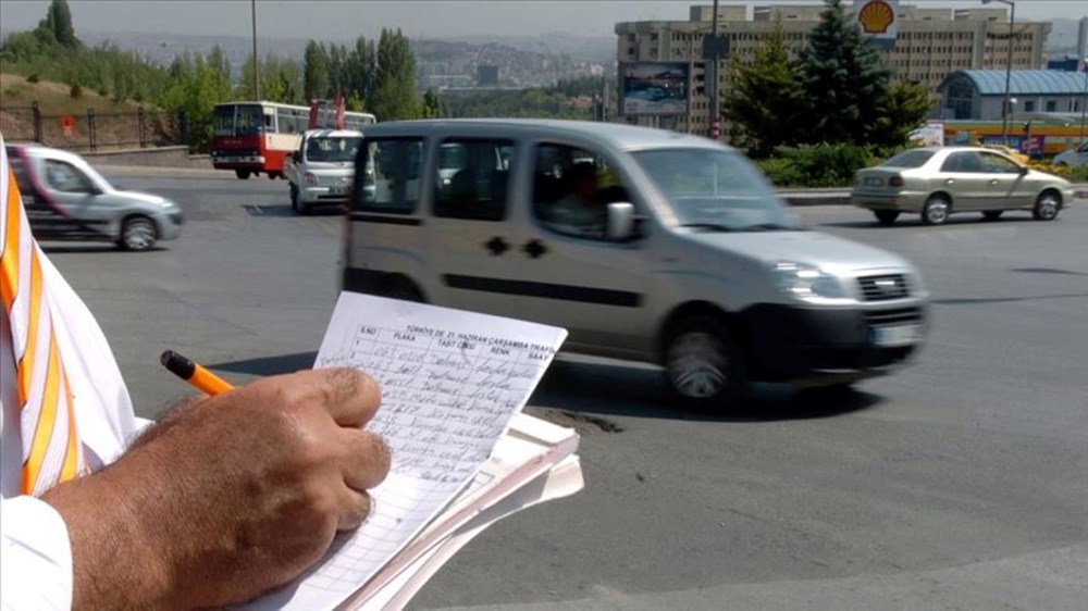 Yeni trafik cezaları 2025: Trafik cezaları artıyor mu, ne kadar oluyor? Karayolları Trafik Kanununda yapılan değişiklikler 88 Xu4QB3CM6U EhThA3ZlMvA