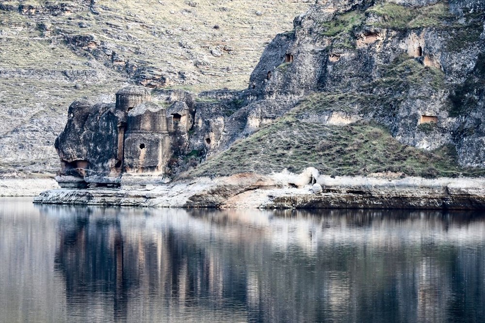 Yıllara meydan okuyan Eğil Kalesi ve kral mezarları UNESCO yolunda - 7