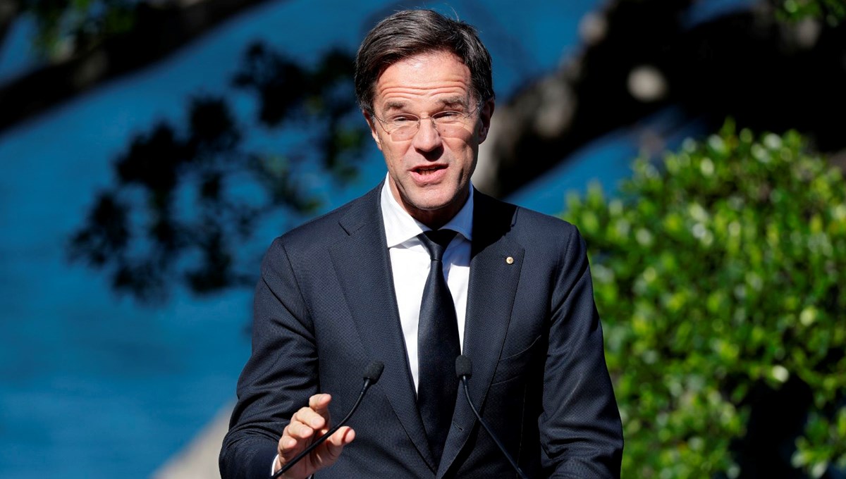 Hollanda'da seçimleri Başbakan Rutte'nin partisi kazandı (Sandık çıkış anketleri)