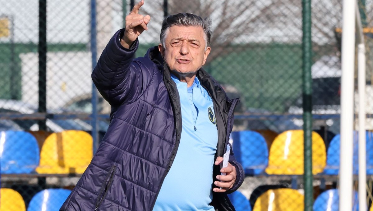 Menemen FK, Yılmaz Vural ile sözleşme yenilemeyecek Menemen FK, Yılmaz Vural ile sözleşme yenilemeyecek