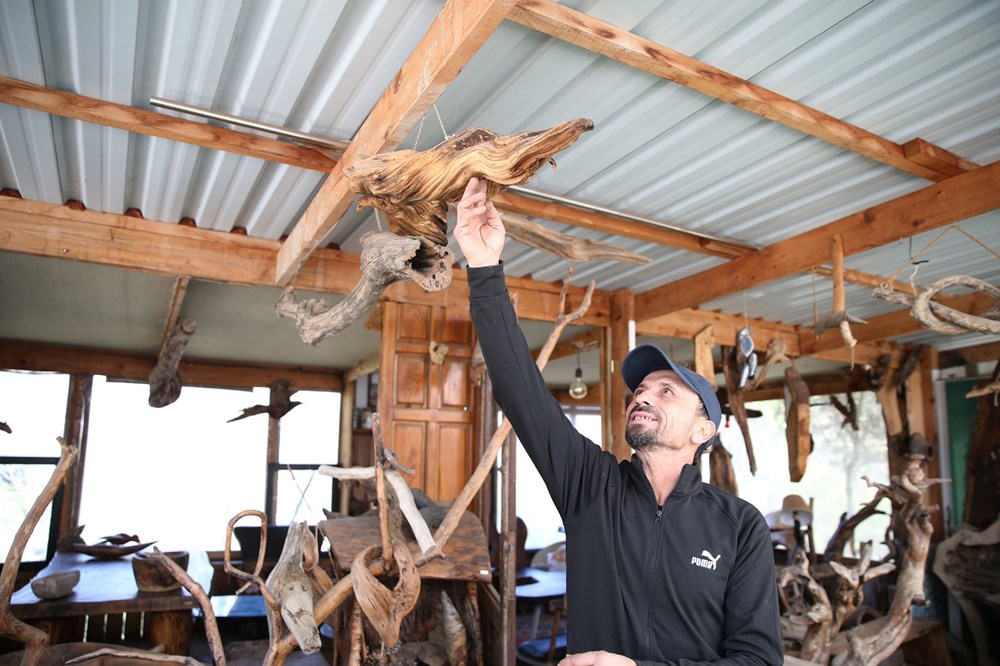 Alanyalı marangoz çocukluk hayalini gerçekleştirdi: Yapması 3 yıl sürdü, 300 bin liraya mal oldu - 6