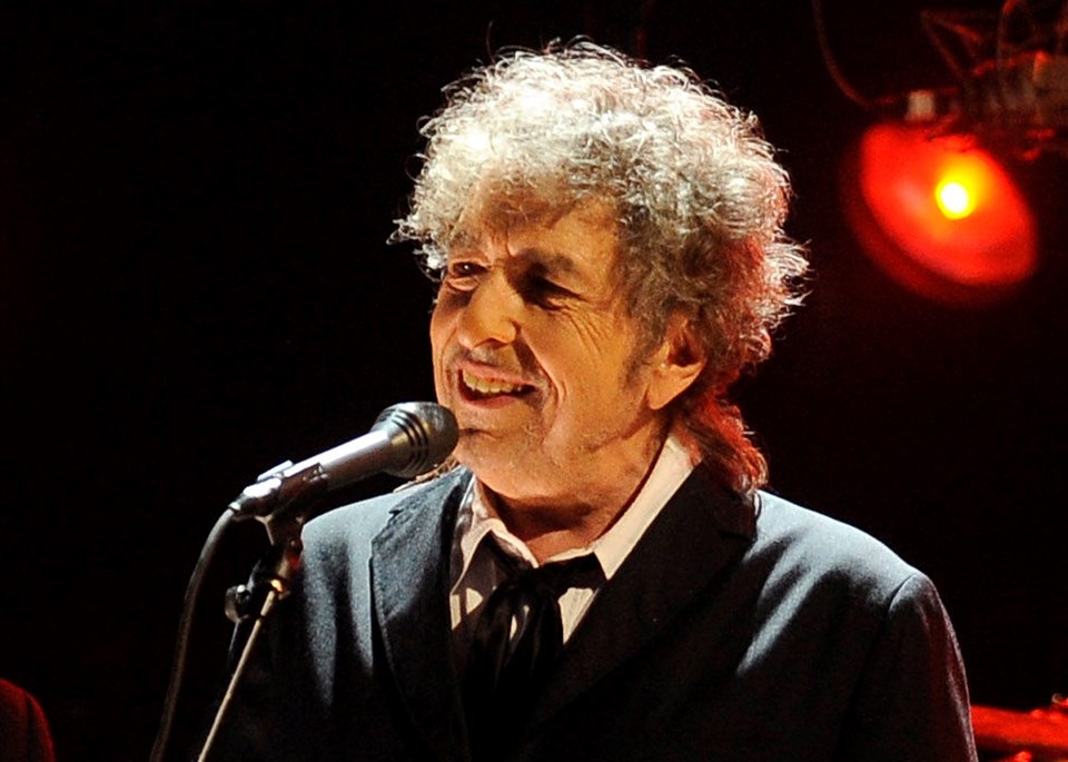 Bob Dylan'ın Nobel ödülü için ayrı tören planlanıyor - 1
