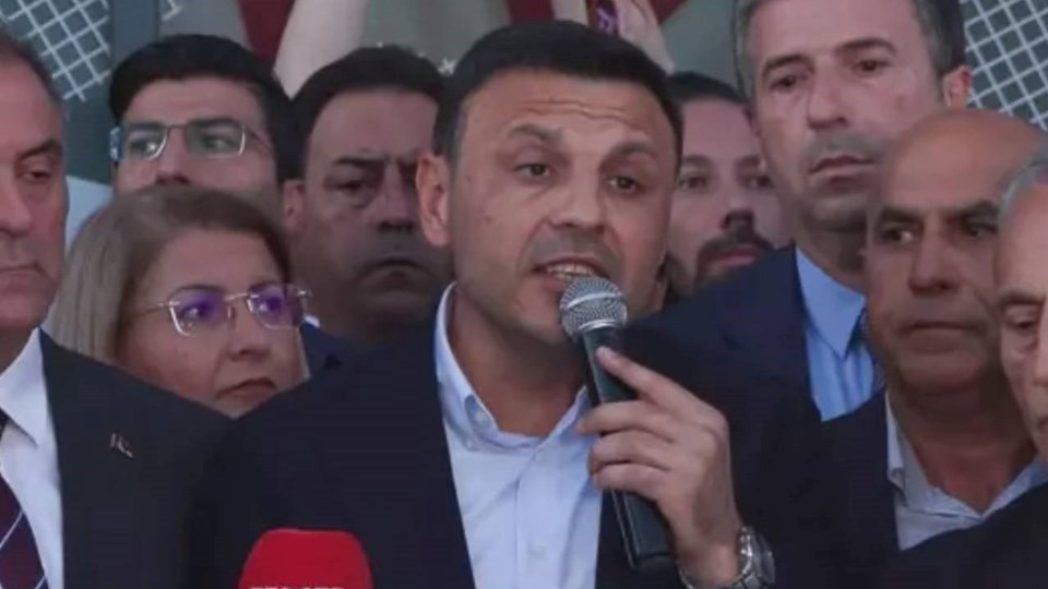 CHP'de tartışmalar alevlendi: Son iki yılda neden üçüncü kurultay? - 1