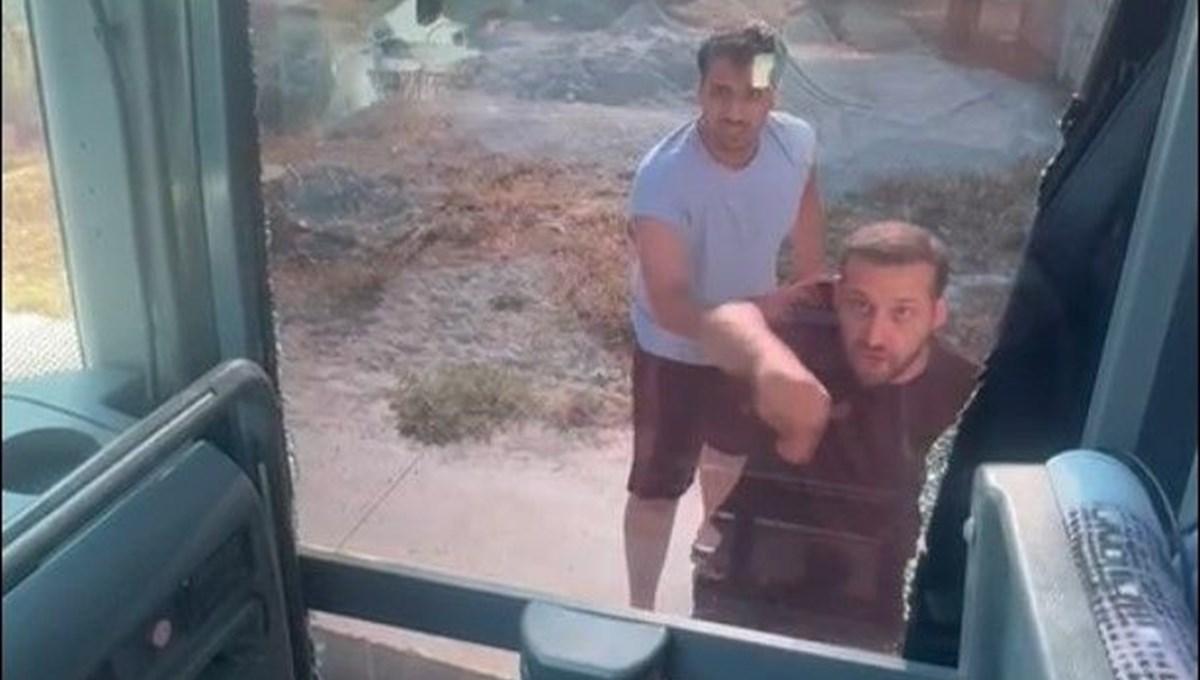 Didim’de tur otobüsüne saldırı