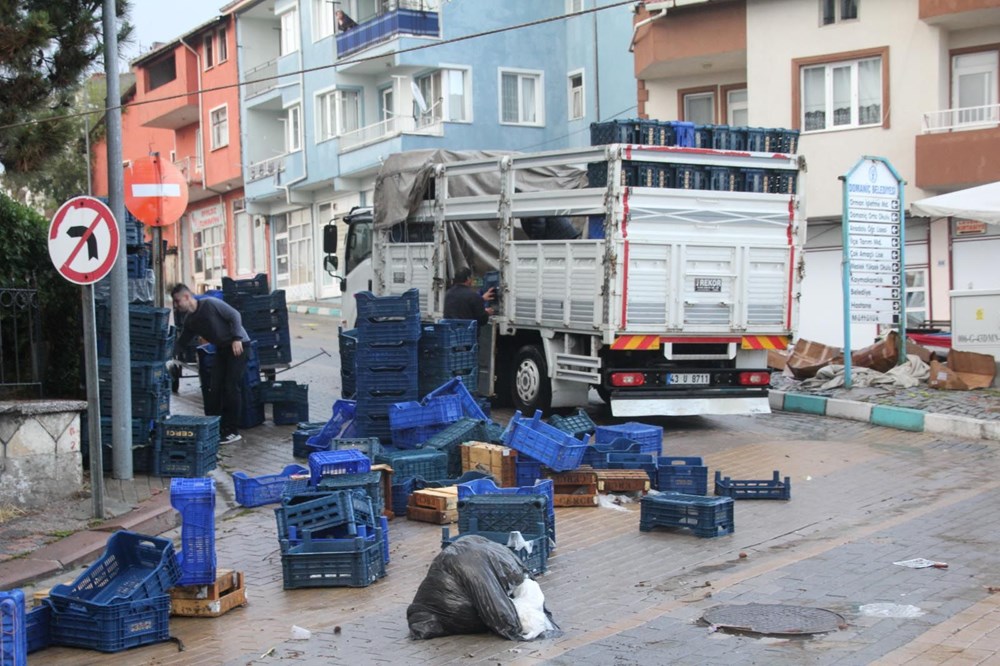 Kütahya Domaniç'i dolu ve sel vurdu - 11