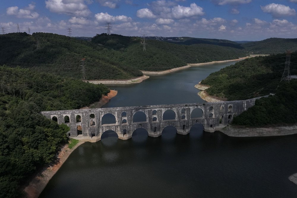 İstanbul barajlarında doluluk oranı yüzde 60’ın altına düştü:
Uzmanlardan tasarruf çağrısı - 7