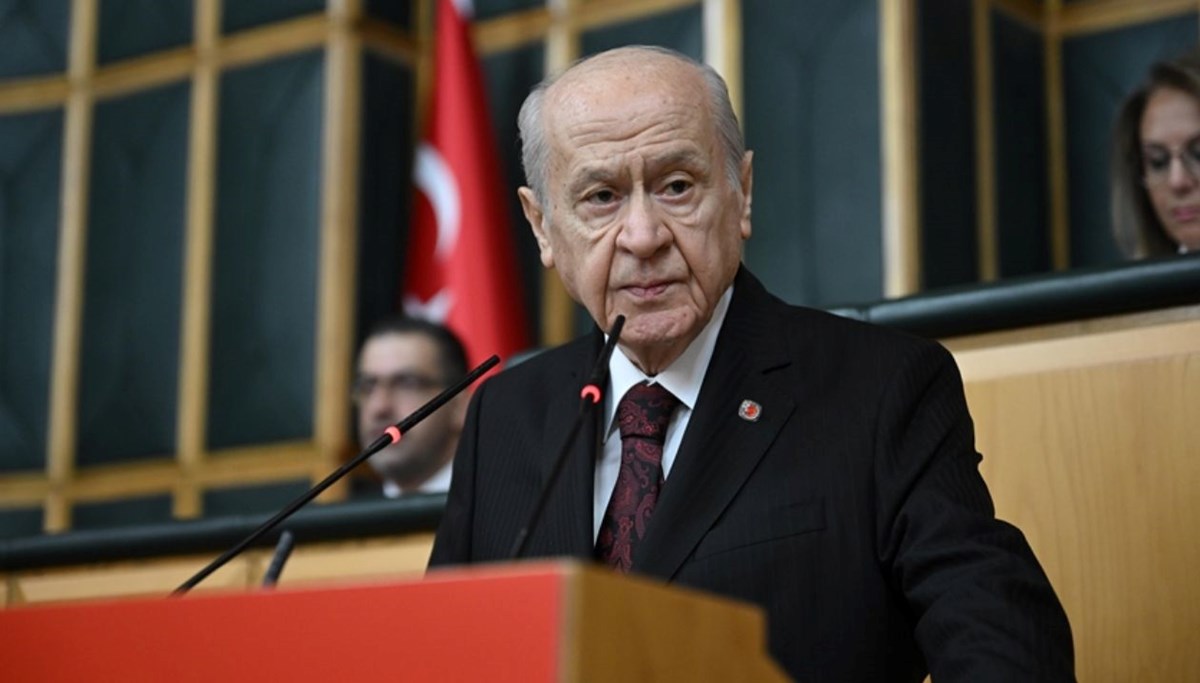 Bahçeli'den Suriye açıklaması: Küresel husumet mekanizması taşeronları eliyle kaos imalatına girişilmişti