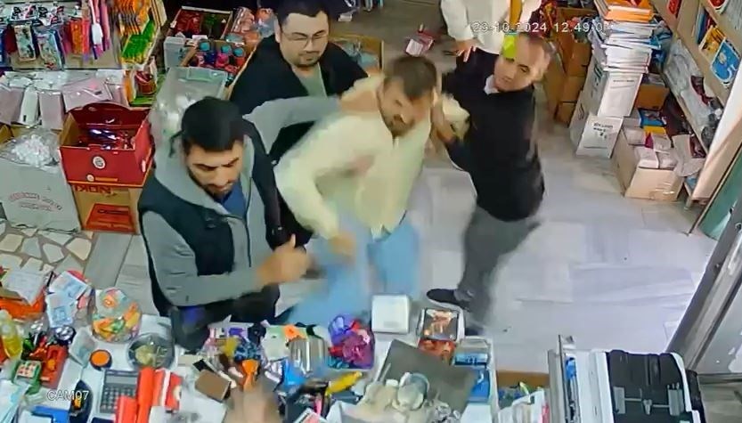 Avcılar’da torpil kavgası: Kırtasiyeciyi dövdüler