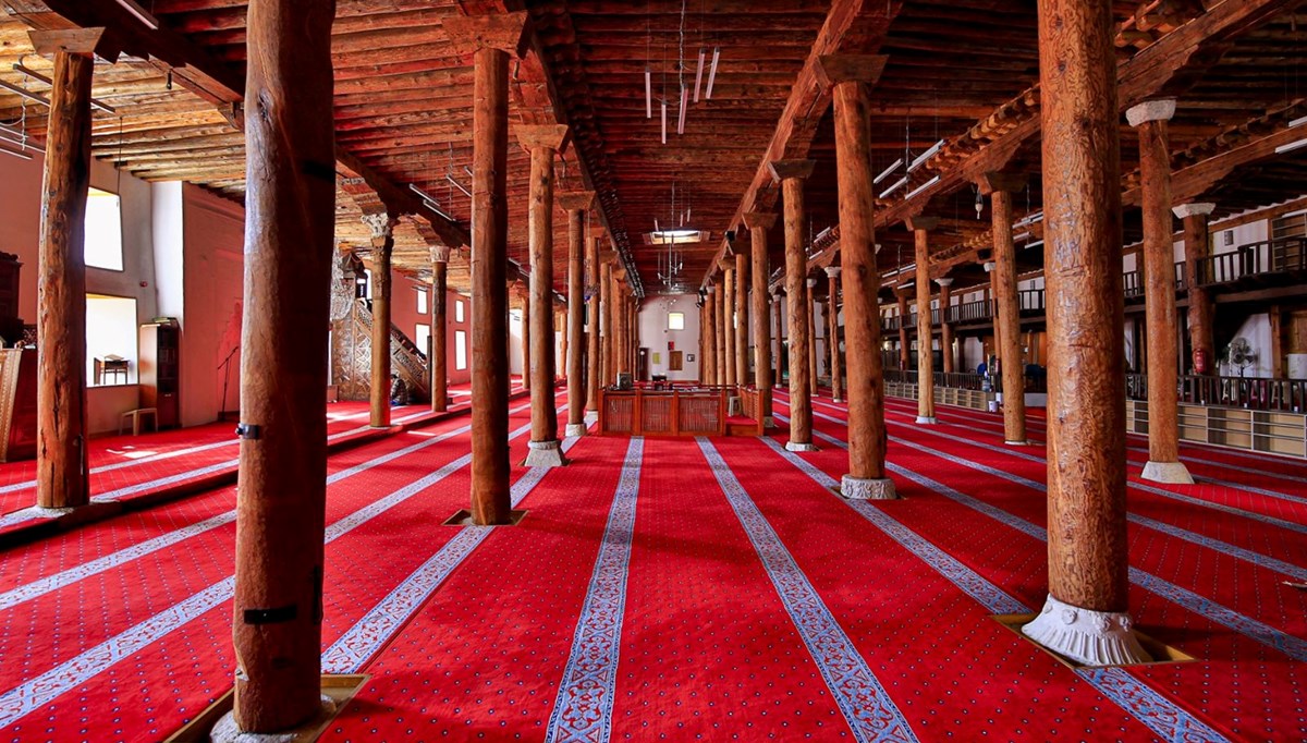 UNESCO Dünya Mirası Listesi'ndeki Sivrihisar Ulu Cami sanal tur ile gezilebilecek UNESCO Dünya Mirası Listesi'ndeki Sivrihisar Ulu Cami sanal tur ile gezilebilecek