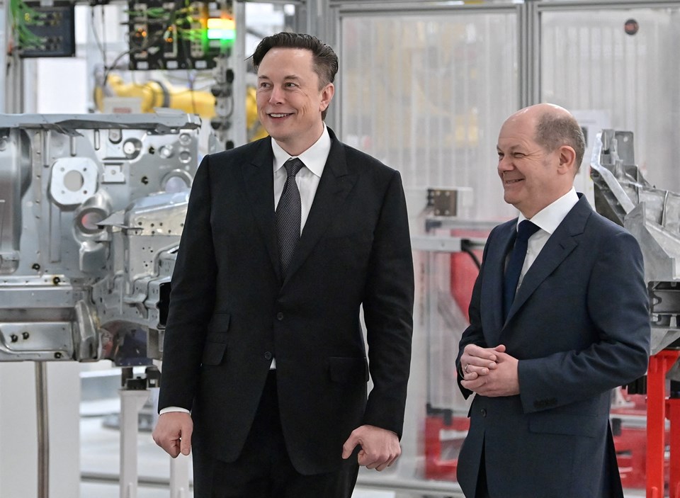 Elon Musk, Tesla'nın Almanya fabrikasını açtı - 1