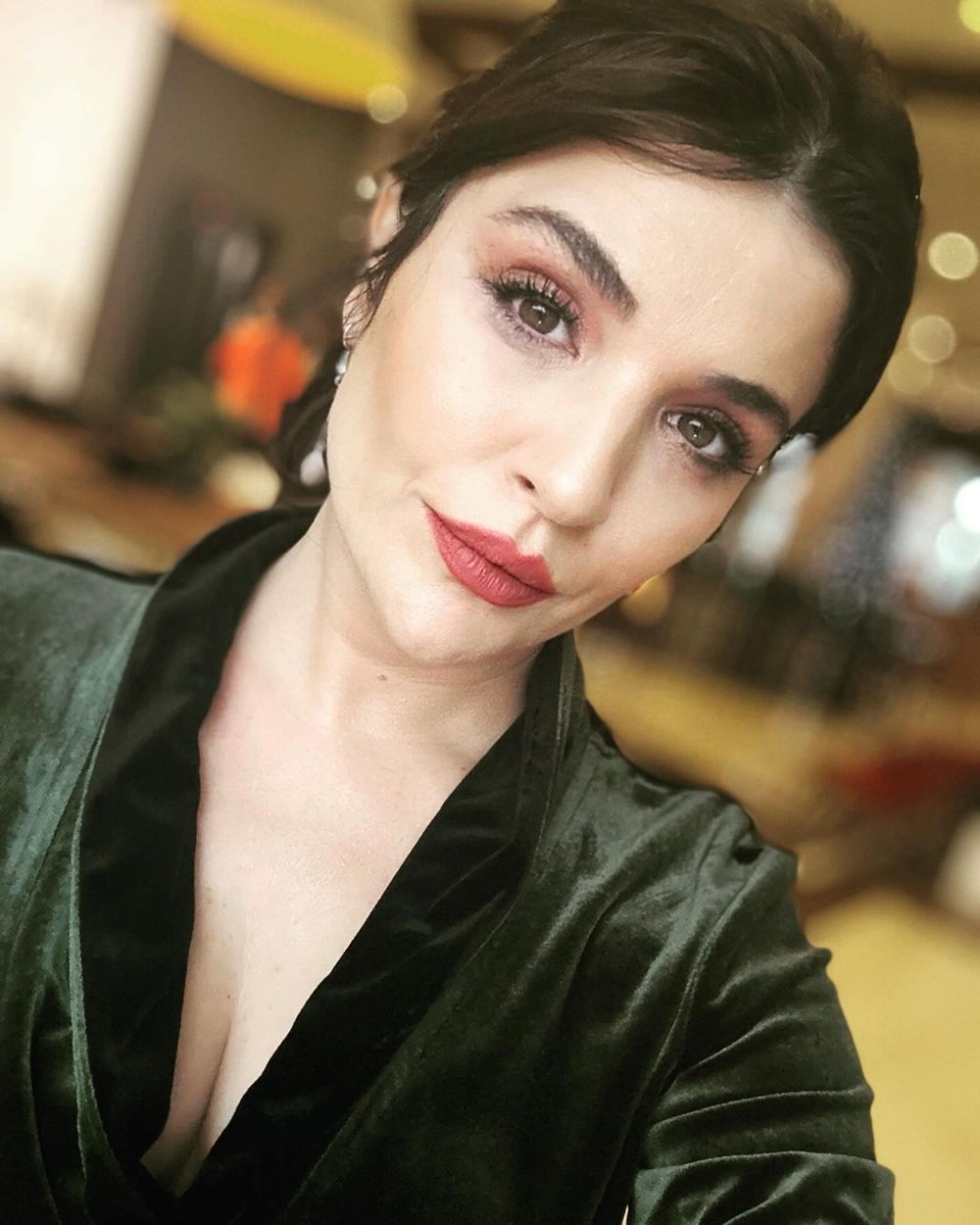 Bambaşka Sohbetler'e konuk olan Gonca Vuslateri: Evde ünlü değilim - 2