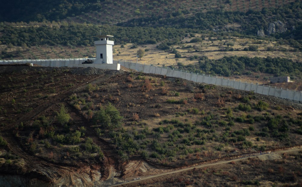 Suriye sınırına örülen duvar Hatay�dan Kilis�e ulaştı Son Dakika