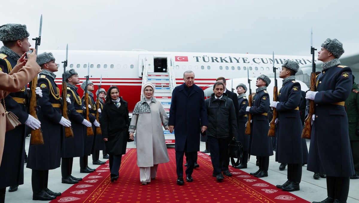 Cumhurbaşkanı Erdoğan, BRICS için Rusya'da: Putin ile bir araya gelecek Cumhurbaşkanı Erdoğan, BRICS için Rusya'da: Putin ile bir araya gelecek