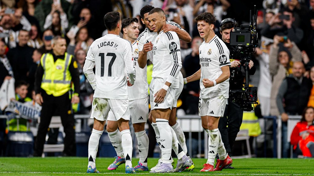 Arda Güler Fırtınası: İspanya'da Penaltı Tartışması ve Ancelotti'den Övgü Rüzgarı 83 Y7RB1 dpZUKznRZ4pduuRw