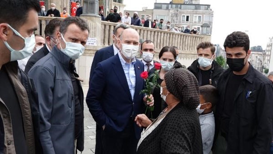 İçişleri Bakanı Süleyman Soylu Taksim Camii'ni ziyaret etti - 2