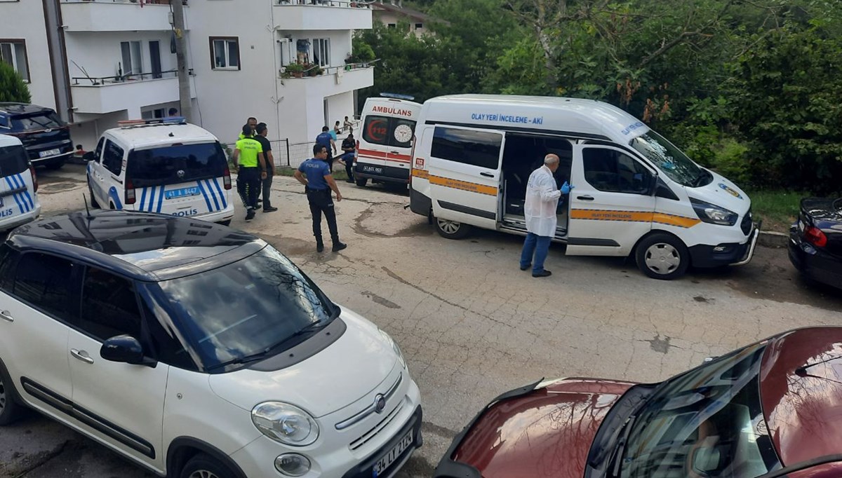 Kocaeli'de eski eşi tarafından vurulan kadın hayatını kaybetti Kocaeli'de eski eşi tarafından vurulan kadın hayatını kaybetti