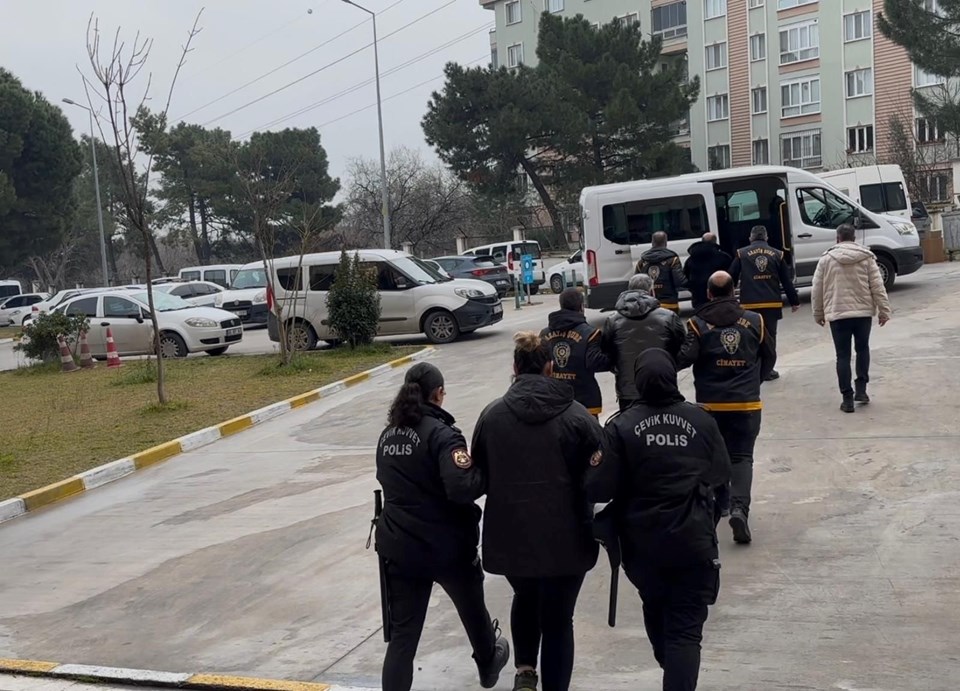 Manisa'da sokak ortasında cinayet: Kan davası nedeniyle öldürülmüş - 1