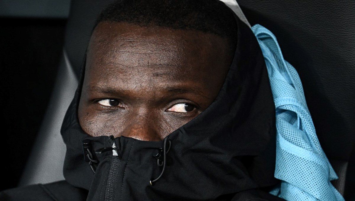 Fernando Santos, Aboubakar'ı yalnız bırakmadı Fernando Santos, Aboubakar'ı yalnız bırakmadı