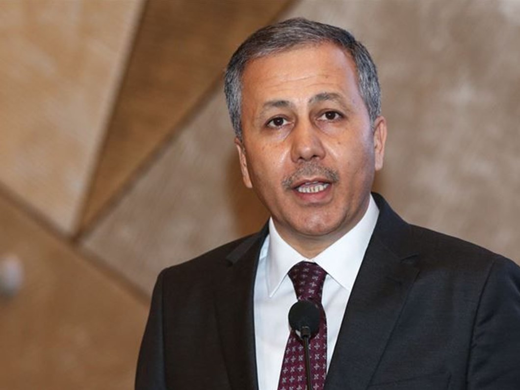 Istanbul Da Sehirlerarasi Deniz Tasimaciligi Durduruldu Ntv