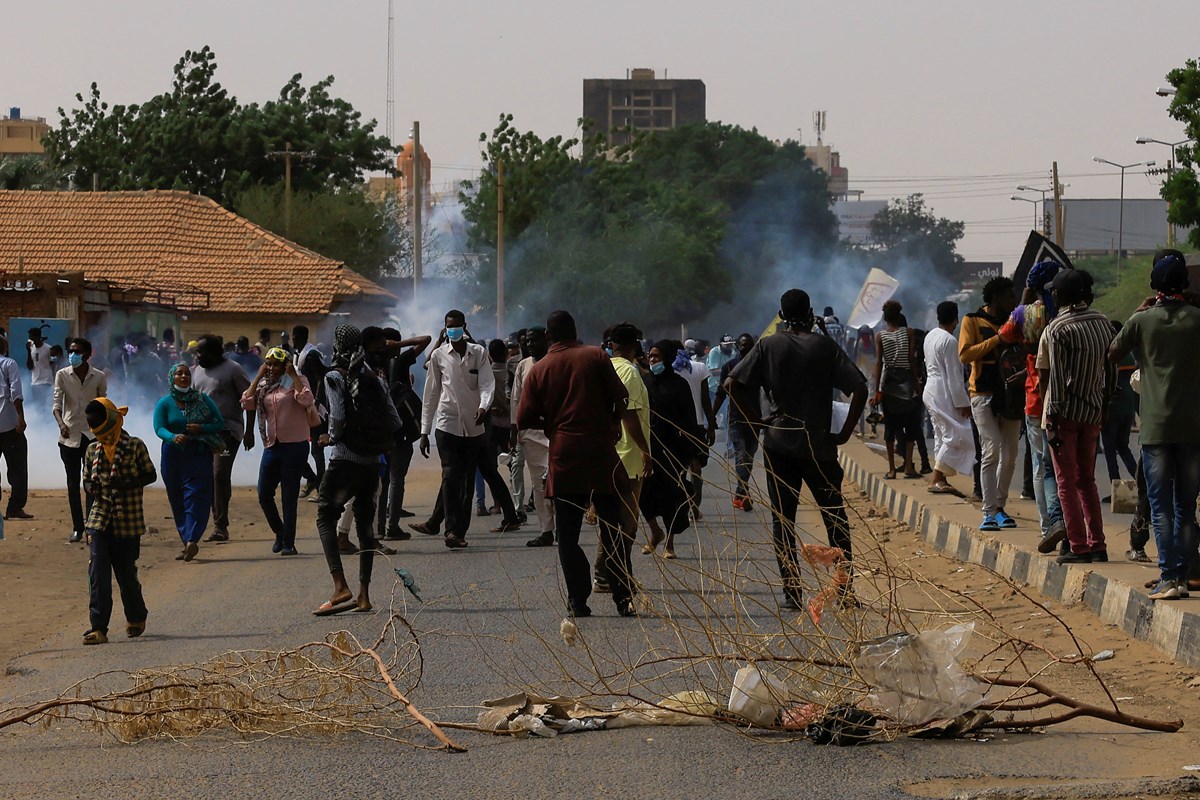 Sudan Merkezi Doktorlar Komitesine göre, askerin yönetime el koyduğu 25 Ekim 2021