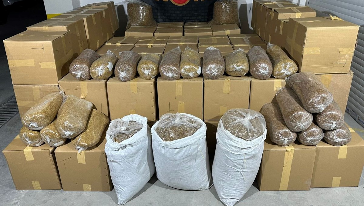 Eskişehir'de 2 ton kaçak tütün ele geçirildi Eskişehir'de 2 ton kaçak tütün ele geçirildi