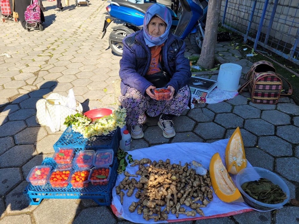 67 yaşında çalışmaktan vazgeçmiyor, paketini 70 liradan satıyor: Toplaması zahmetli ama tadı lezzetli - 5