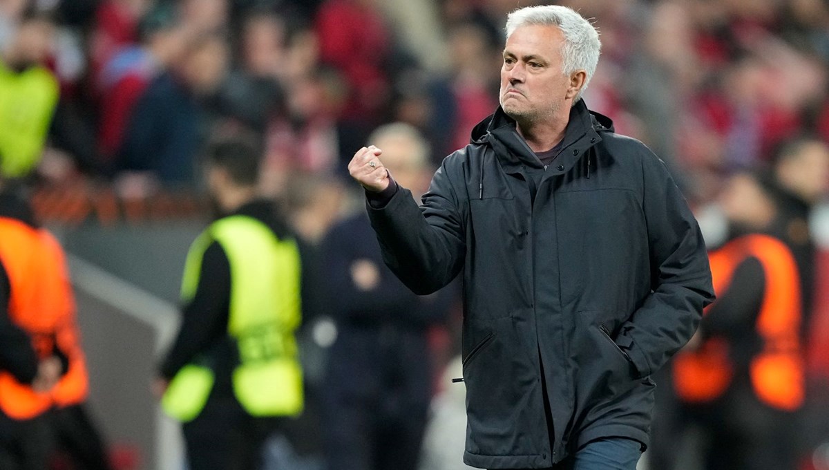 Fenerbahçe'de Jose Mourinho sesleri Fenerbahçe'de Jose Mourinho sesleri