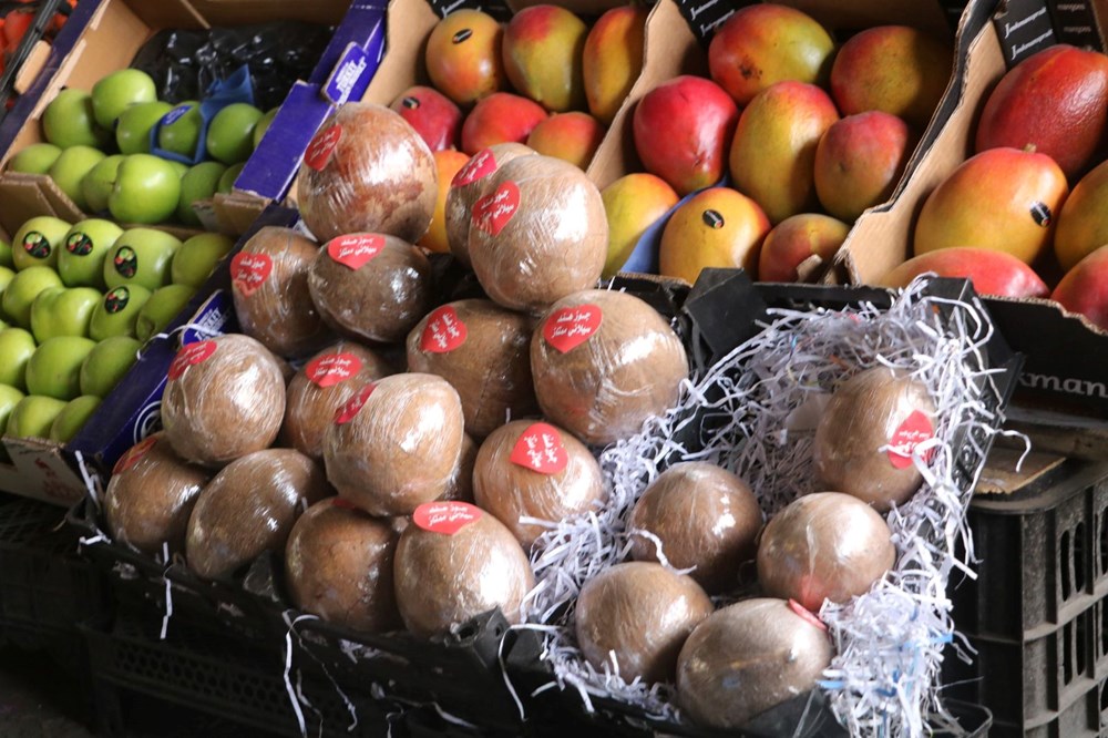 Suriye'de rejim çöktü, halk ithal ürünlerle tanıştı: