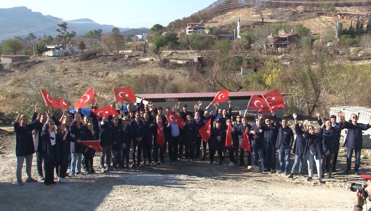 Cumhuriyet seferberliği etkinliği: Gönüllüler yangın bölgesinde
