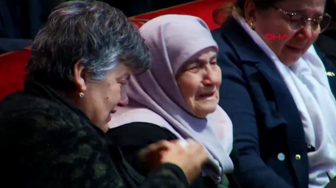 Sırrı Süreyya Önder'in annesi Zeliha Önder
