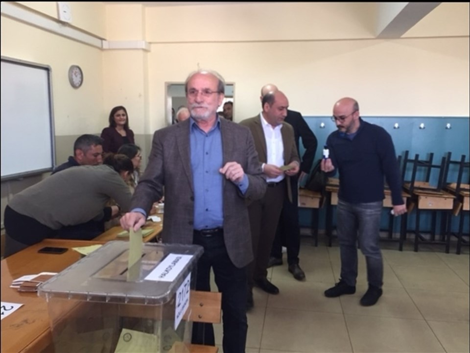 HDP'li milletvekilleri oylarını kullandı - 2