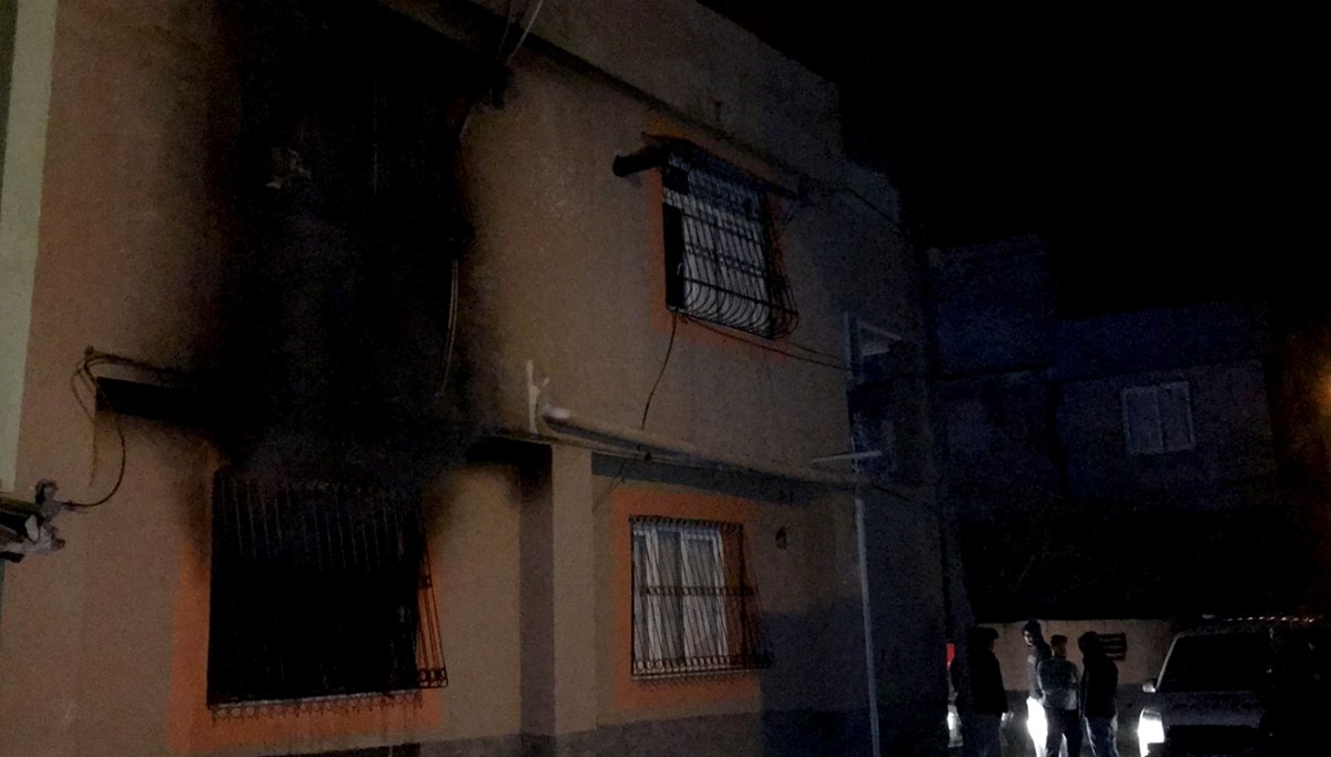 Adana'da içerisinde çocukların bulunduğu ev kundaklandı