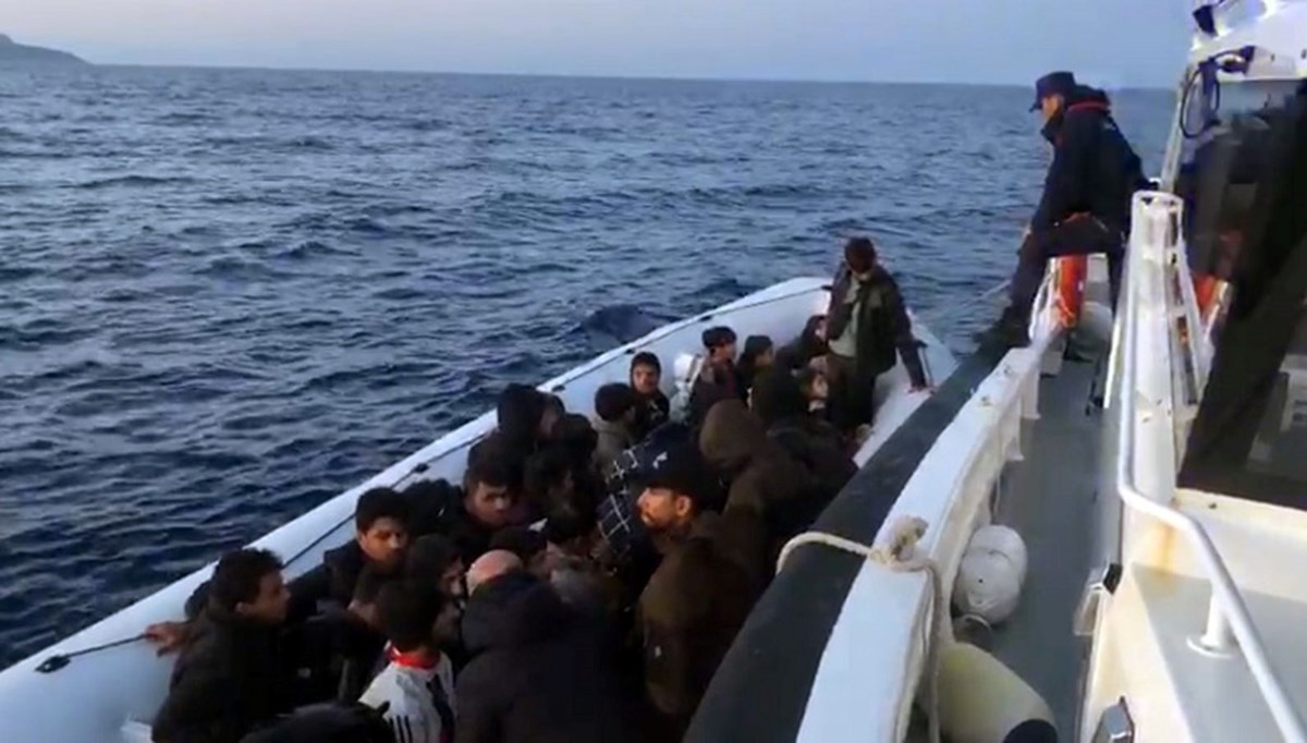 Marmaris’te 36 düzensiz göçmen kurtarıldı Marmaris’te 36 düzensiz göçmen kurtarıldı