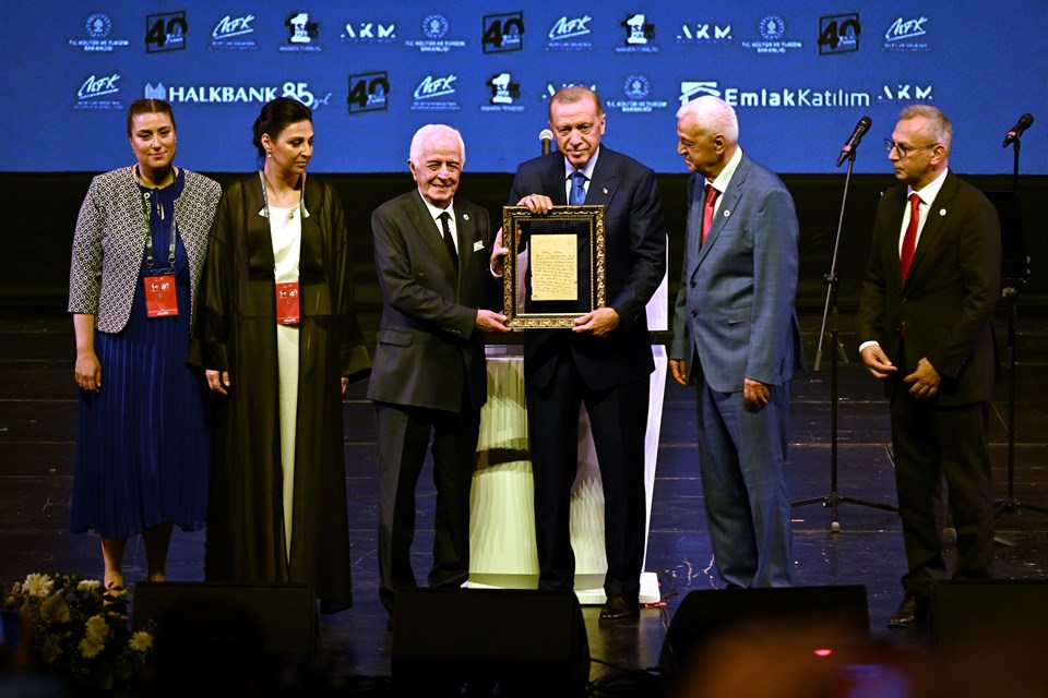 SON DAKİKA HABERİ: Cumhurbaşkanı Erdoğan'dan Kılıçdaroğlu'na tepki: 12 seçim kaybetmiş hala seçmeni suçluyor - 1