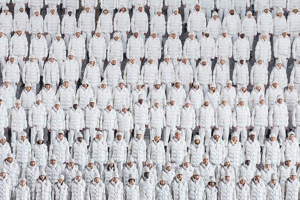 İtalyan lüks markası Moncler 70. yılına özel 18 bin insanı Milano'da bir araya getirdi - 3
