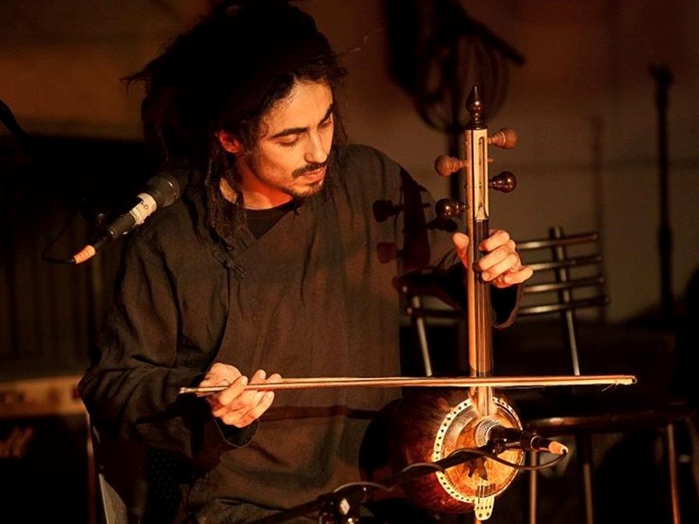 Dünyaca ünlü yıldızlardan deprem paylaşımları - 24