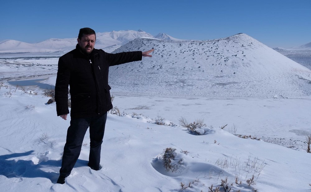 'Evil eye bead of the world' Meke Lake is white - 5