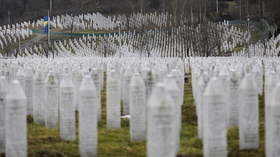 Hırvatistan Cumhurbaşkanı Milanovic'ten Srebrenitsa açıklaması: Soykırım siyasi bir ölçüdür - 1