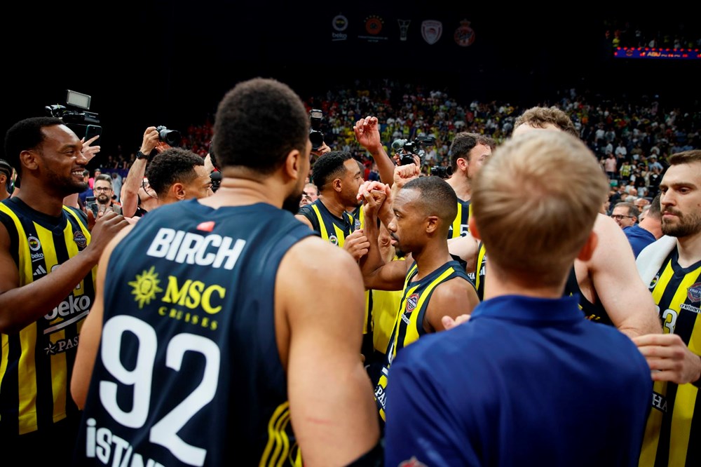 Fenerbahçe Beko'nun son topunun ardından gözyaşları: Ali Koç ve o an! - 4