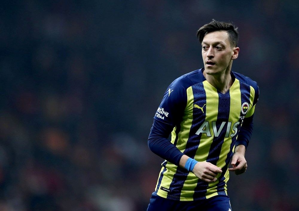 Mesut Özil: Fenerbahçe'deyken çok büyük oyunlar döndü, İsmail Kartal'la da görüşeceğiz - 2