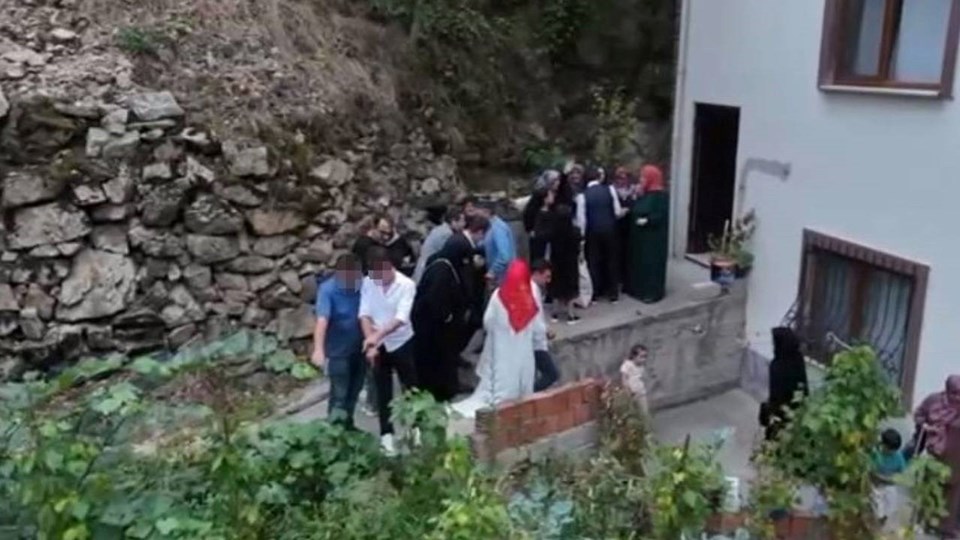 Kanlı düğünün görüntüsü: Kurşunları sıktı, 10 saniye sonra fark edip kaçtı - 1