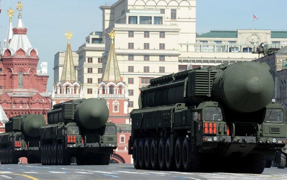 Putin nükleer düğmeye basacak mı? Nobel Barış Ödüllü gazeteci Dmitry Muratov uyardı - 17