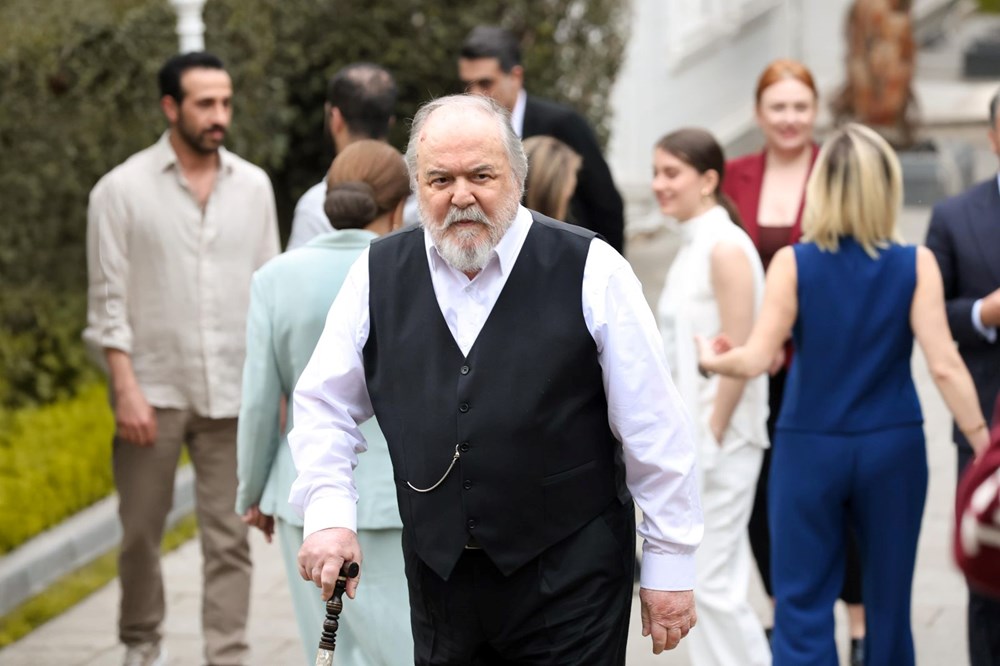 Yalı Çapkını'na Duygusal Veda: Seyran ve Ferit'e Unutulmaz Final! 80 YP1qHDBFiUOT7t46UPCRGQ